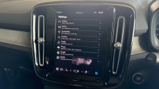 Volvo XC40 2.0 B4P Ultra Dark 5dr Auto Petrol Estate